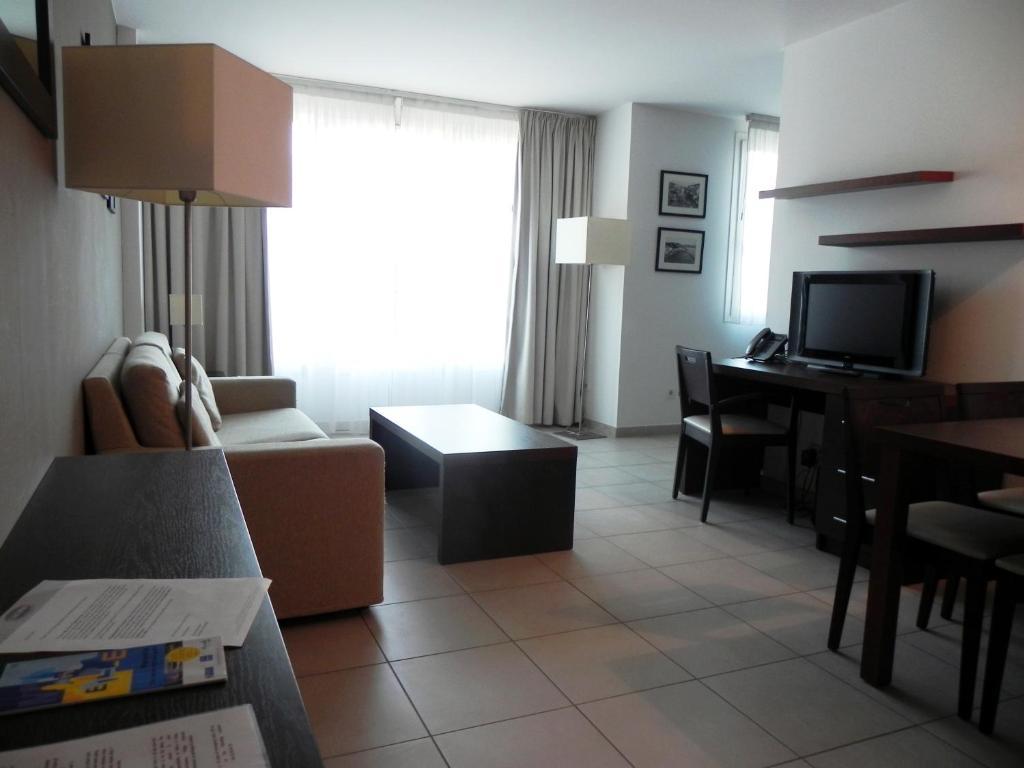 Residence Services Calypso Calanques Plage Μασσαλία Δωμάτιο φωτογραφία
